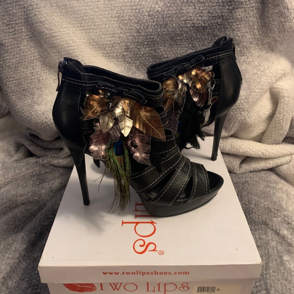 Two Lips Stiletto Sandal